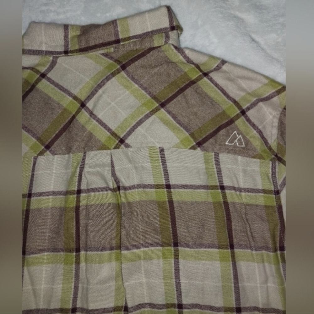 Alpine Design Button-Up Shirt - Picture 9 of 11